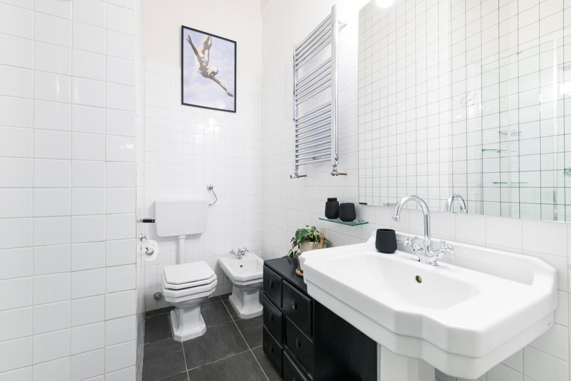 Lovely Apartment On The Navigli River By Easylife Milán Exterior foto